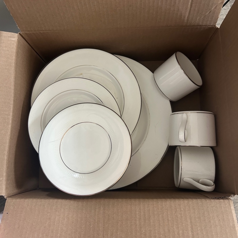 Lenox White and Gold Dinnerware Set